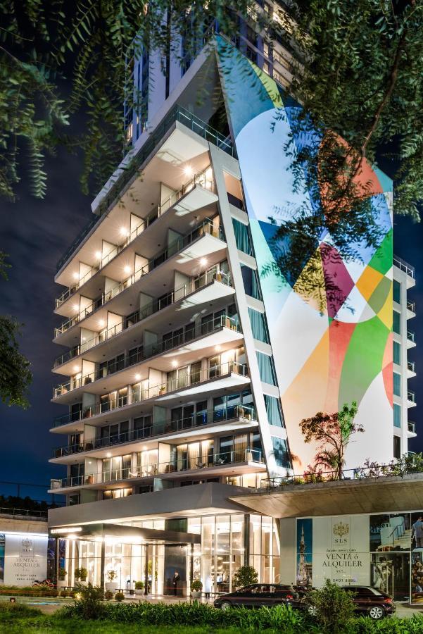 Sls Buenos Aires Puerto Madero Exterior foto The building at night